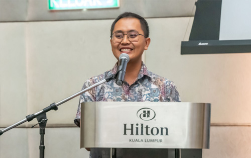 article-unm-sponsors-dinner-mohd-hishamudin