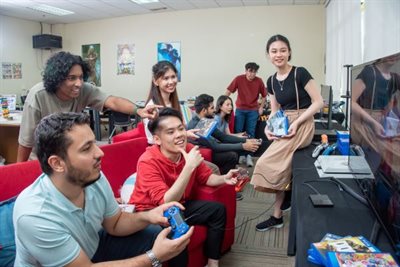 Top 5 Challenges of Studying Abroad