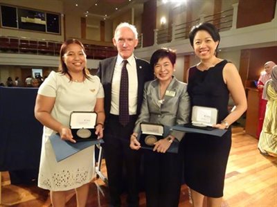 Recipients of the Vice-Chancellor's Medal from NUBS Malaysia with Professor Sir David Greenaway