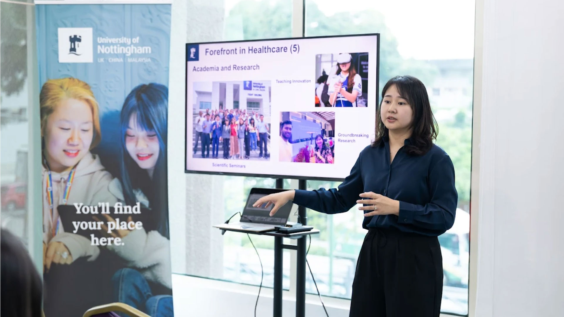 Programme talk on healthcare related courses at the Future Students Centre, University of Nottingham Malaysia