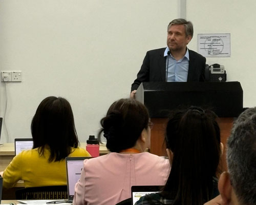 article-global-collaboration-pgr-symp-third