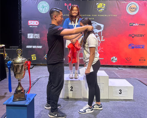 article-manahil-national-powerlifting-championship