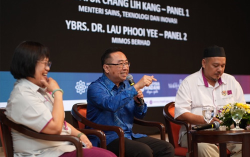 article-mosti-techtalks-panel-session