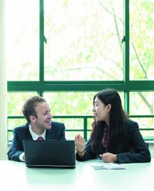 Students with laptop