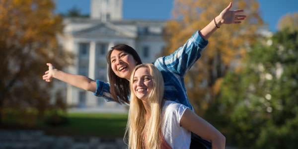 Students walking to class on Nottingham UK campus.